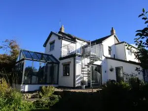 Chartered Architect Penarth | Beautiful Extension | David A Courtney Architect